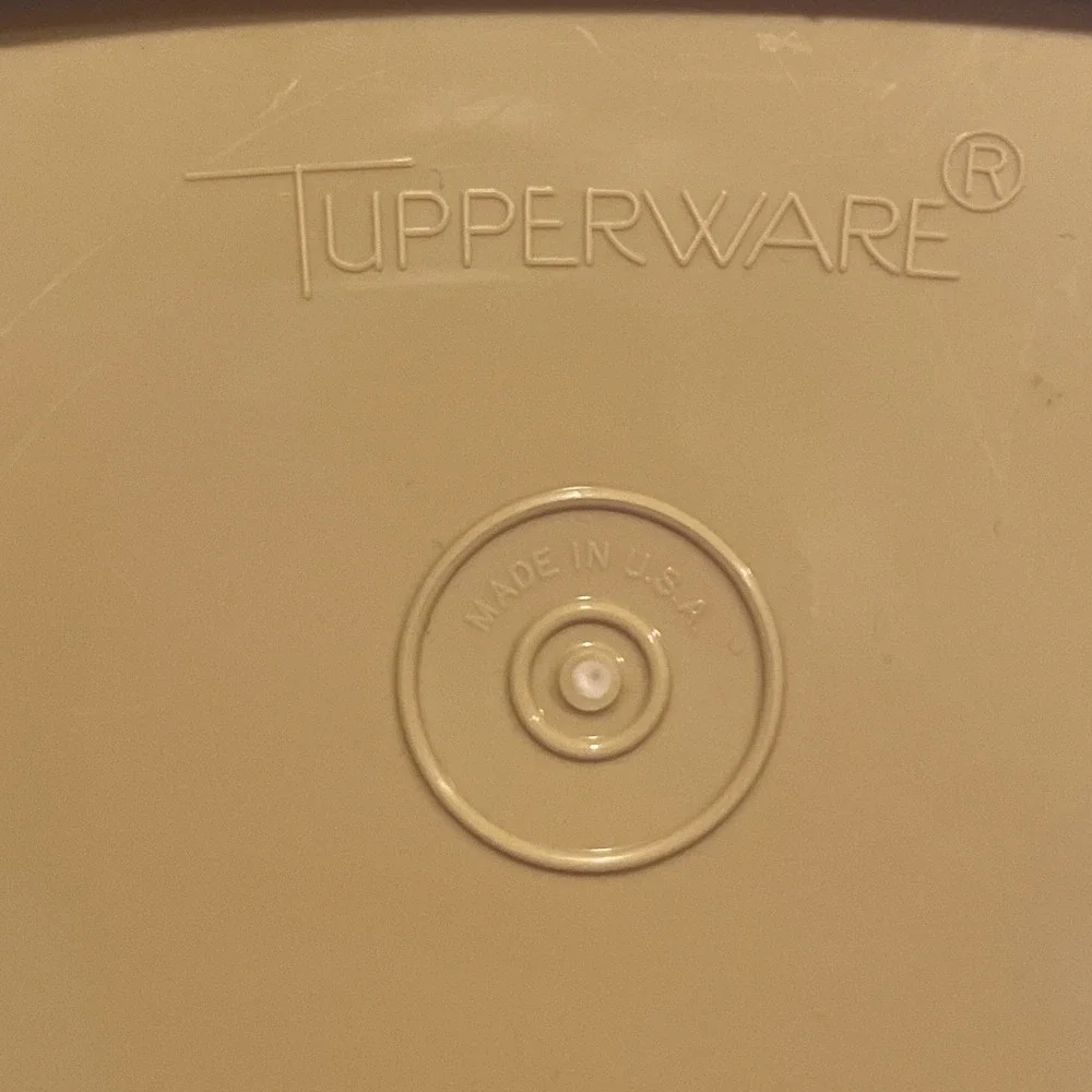 Tupperware this vintage